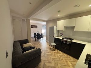 Photo 9- click for photo gallery